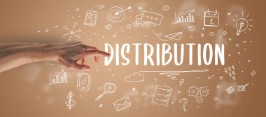 İşletme yazıtlarına işaret eden kırpılmış elin yakın çekimi