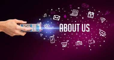 El ele tutuşan kablosuz çevre