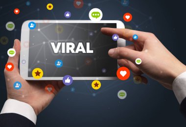 Dokunmatik ekran, sosyal medya konseptine yakın çekim