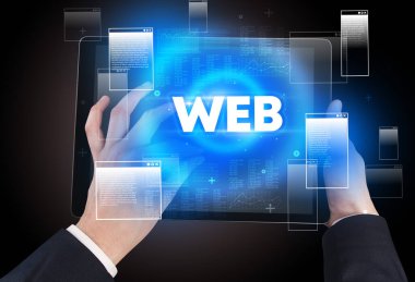 El tutuş tabletinin yakın plan görüntüsü