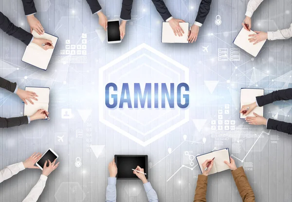 Ofiste Çalışan Meşgul İnsanlar Grubu, teknoloji konsepti