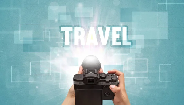 Portatile fotocamera digitale, concetto di viaggio — Foto Stock