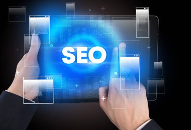 El tutuş tabletinin yakın plan görüntüsü