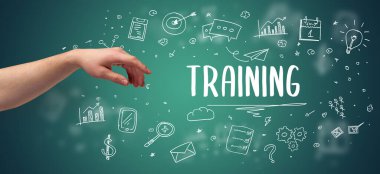 İşletme yazıtlarına işaret eden kırpılmış elin yakın çekimi