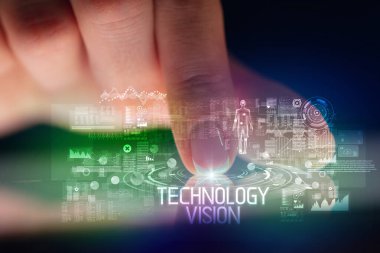 Web teknolojisi simgeleriyle tablete dokunmak