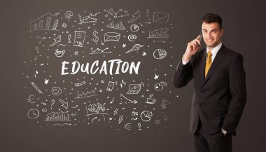 Eğitimsel yazıtlarla düşünen iş adamı