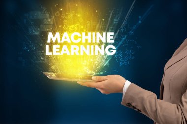 Yazılı dokunmatik ekranın yakın plan görüntüsü