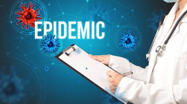 Doktor reçeteli bir reçete yazıyor.