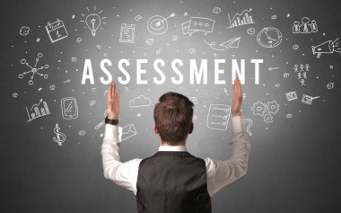 Bir iş adamının arkadan görünüşü