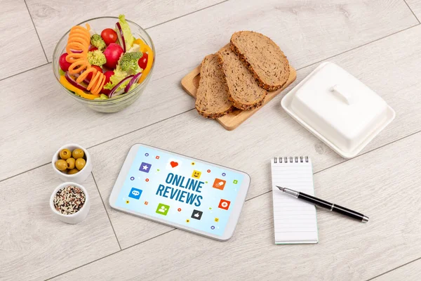 Healthy Tablet Composición PC, concepto de redes sociales — Foto de Stock