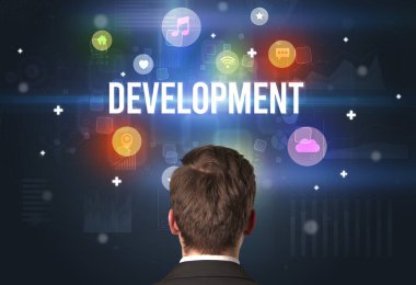 Bir iş adamının arkadan görünüşü