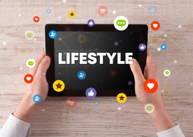 Dokunmatik ekran, sosyal medya konseptine yakın çekim