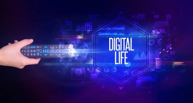 El ele tutuşan kablosuz çevre, siber güvenlik kavramı