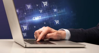 İşadamı laptop kavramı üzerinde çalışma