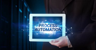 Tablet tutan kişi, teknoloji konsepti