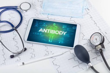 Tablet bilgisayar ve doktor araçları