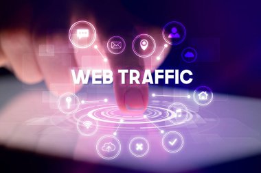 Web teknolojisi simgeleriyle tablete dokunmak