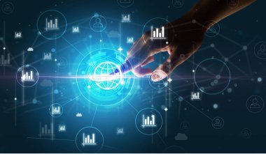 İşadamı çoklu dokunmatik ekranda hisse senedi grafik bilgisine bastı