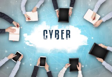 Bir grup insan toplantı yapıyor.