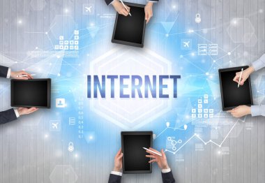 Ofiste Çalışan Meşgul İnsanlar Grubu, teknoloji konsepti