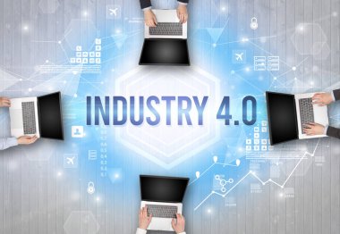 Ofiste Çalışan Meşgul İnsanlar Grubu, teknoloji konsepti