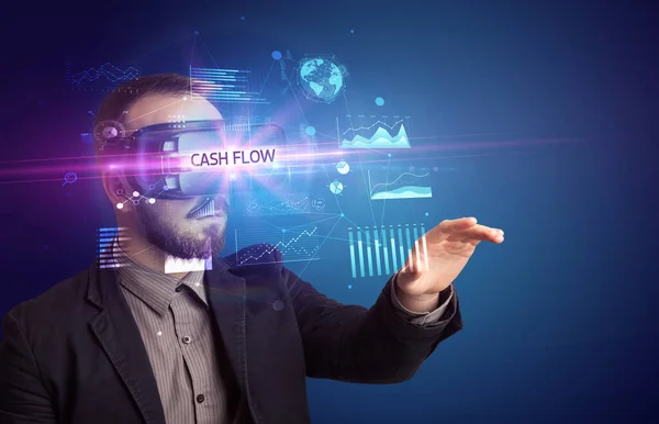 Podnikatel se dívá přes brýle Virtual Reality — Stock fotografie