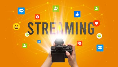 Sosyal medya içeriğini yakalamak için kamera kullanılıyor