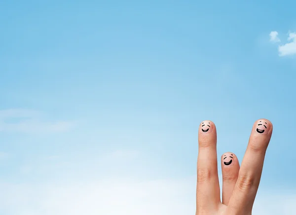Happy smiley fingers looking at clear blue sky copyspace — Stock Photo, Image