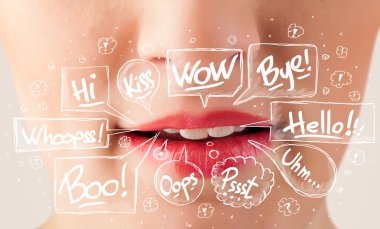 Beyaz baloncuklu güzel kırmızı dudaklar.