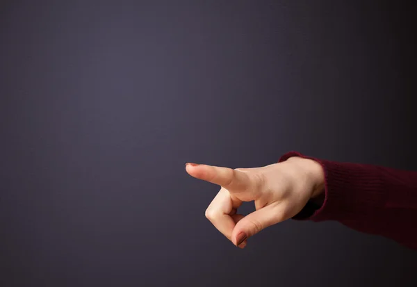 Vuurvormige vrouw hand — Stockfoto