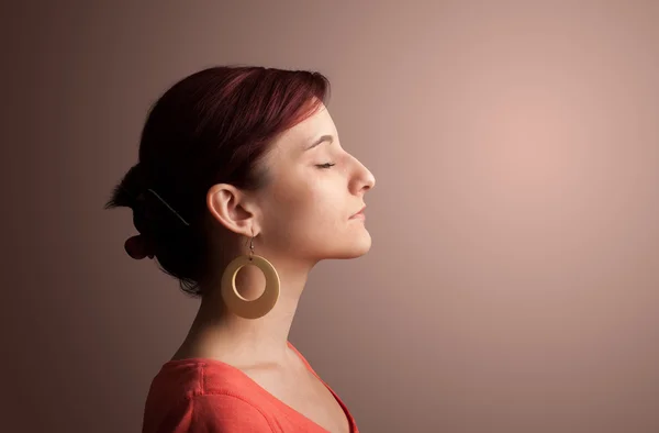 Young girl portrait thinking with copyspace — Stock Photo, Image