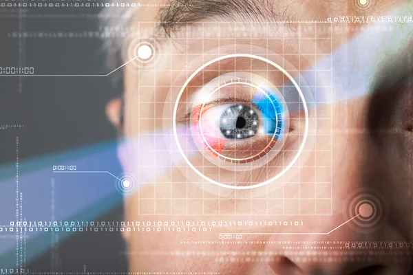 Cyber man met technolgy eye looking — Stockfoto