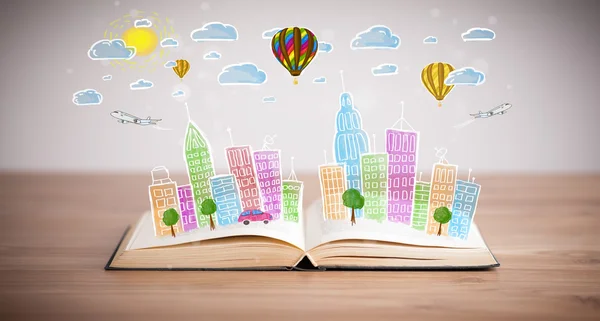 Cityscape desenho em livro aberto — Fotografia de Stock