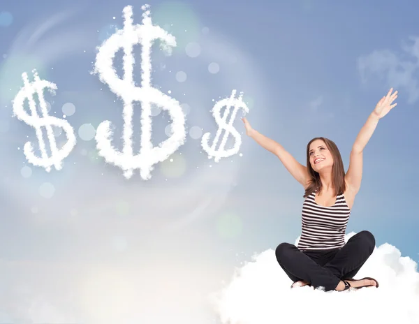 Jonge vrouw zitten op wolk naast wolk dollar tekenen — Stockfoto