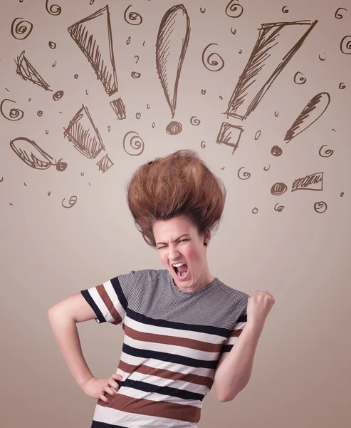 Mujer joven con estilo de pelo y signos de exclamación dibujados a mano — Foto de Stock