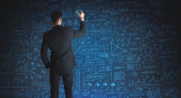 Ekonomi projesi geçmişi olan iş adamı çizimi