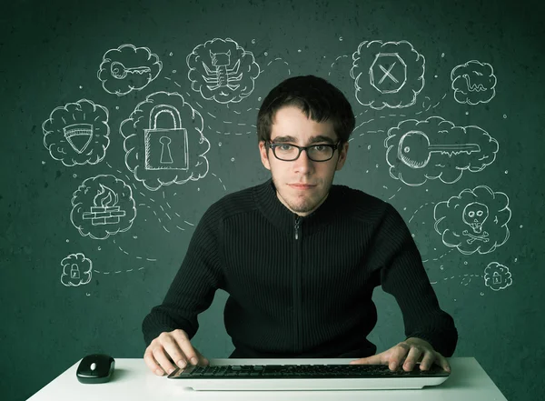 Jovem nerd hacker com vírus e hacking pensamentos — Fotografia de Stock