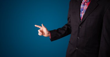 İş adamı hayali düğmeye basıyor