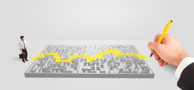 işadamı önünde bir labirent ile çözüm