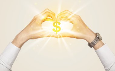 Eller dolar işareti ile bir form oluşturur