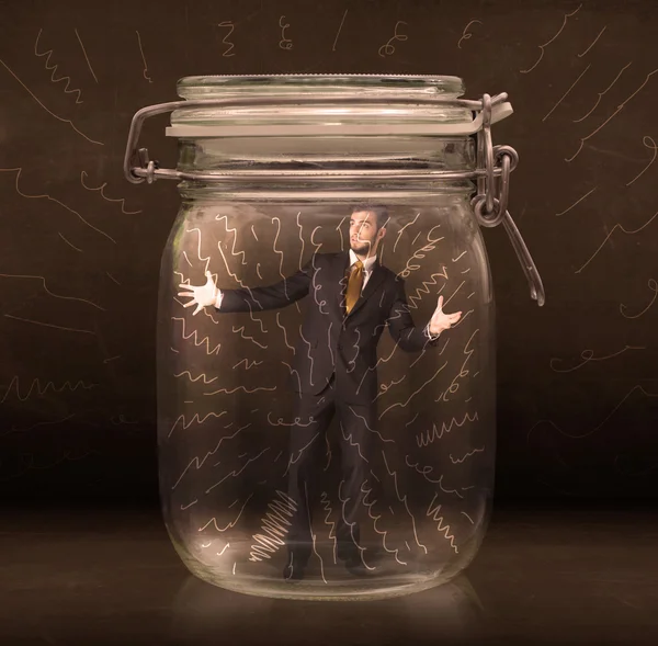 Homme d'affaires à l'intérieur d'un bocal avec puissant concept de lignes dessinées à la main — Photo