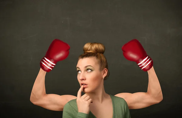 Bras boxeurs forts et musclés — Photo