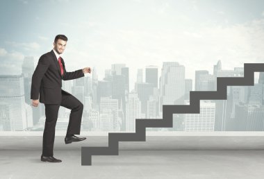 İş kişi önünde bir merdiven