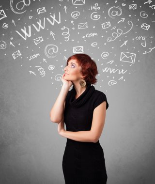 soyut beyaz ortam simgesini karalamalar ile genç ve güzel kız