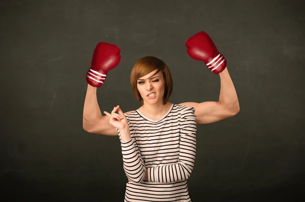 Bras boxeurs forts et musclés — Photo