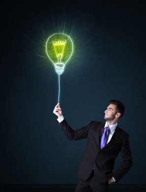 Ampulü olan bir iş adamı.
