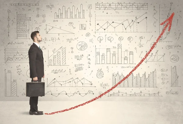 Kırmızı grafik ok konsepti üzerine tırmanma iş adamı — Stok fotoğraf