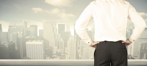 Businessman with city view — Stock Photo, Image