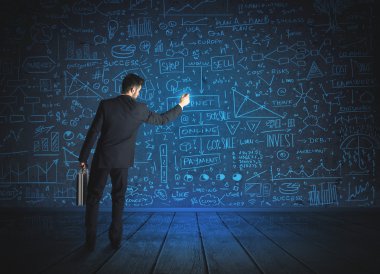 Ekonomi projesi geçmişi olan iş adamı çizimi