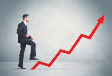 Kırmızı grafik oku tırmanma